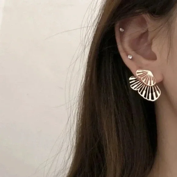 925 Sterling Silver Butterfly Wings Jacket Stud Earrings (Silver or Gold) - Picture 10 of 11